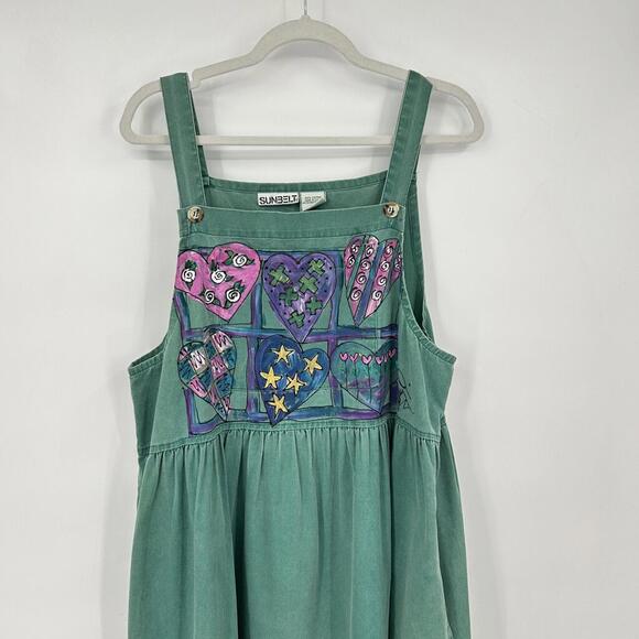 Women's Sunbelt Vintage Pine Green Handpainted Signed Jumper Medium